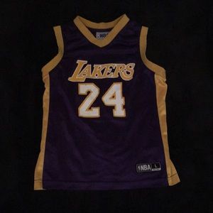 NBA Kobe Bryant jersey size Large 12-14 youth size